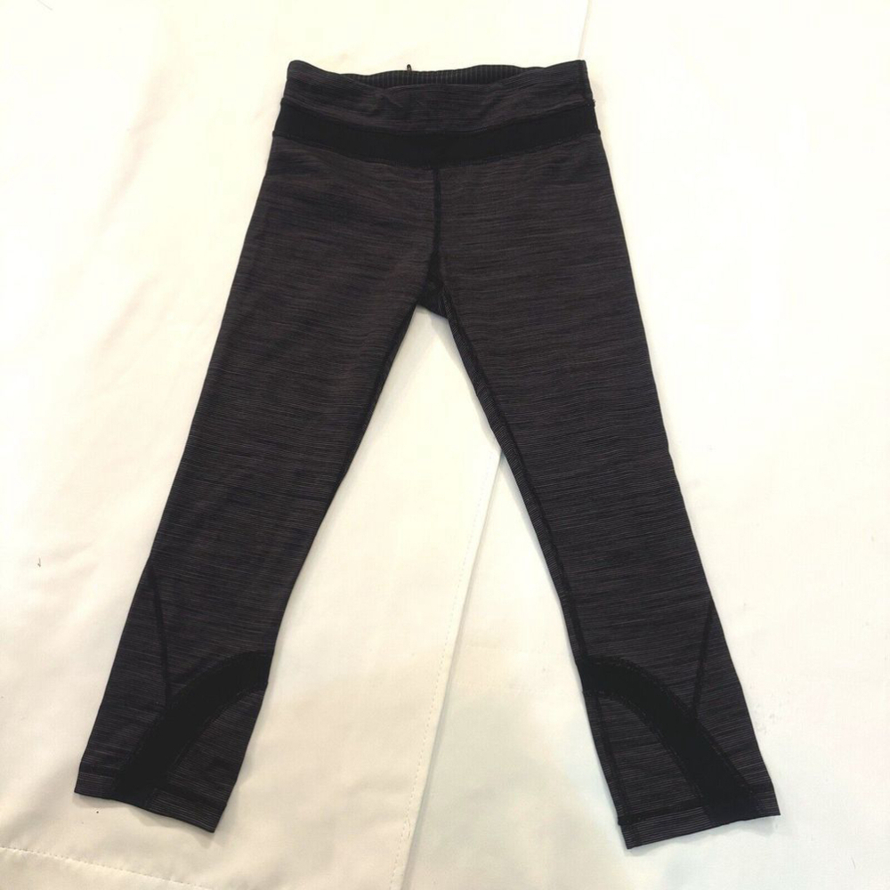 Lululemon Run Inspire Crop II Women's Wee Are From Space Black Slate Strip 4?
